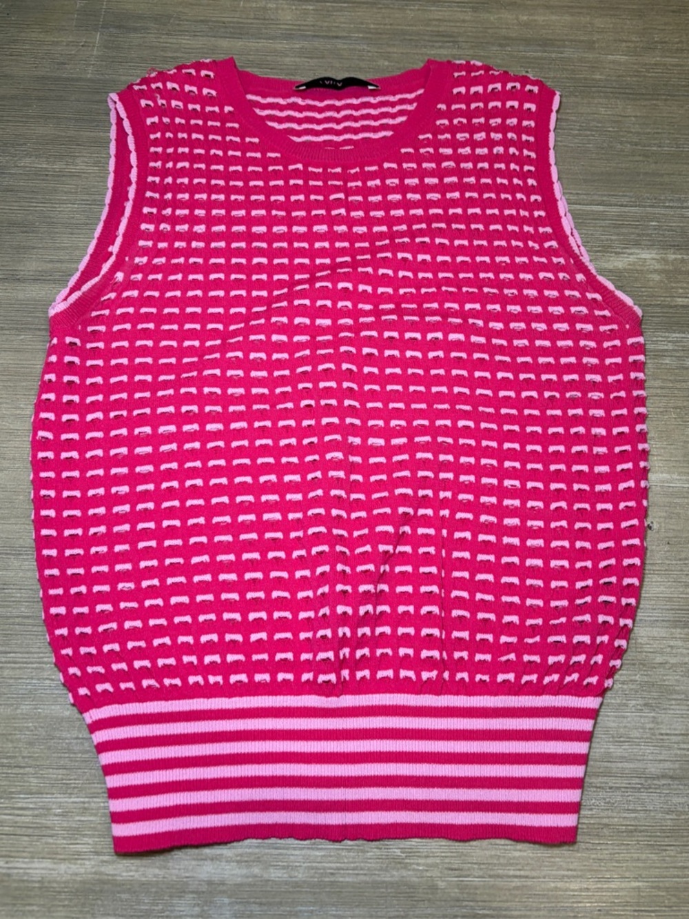 ZARA | pink and white sleeveless knit top